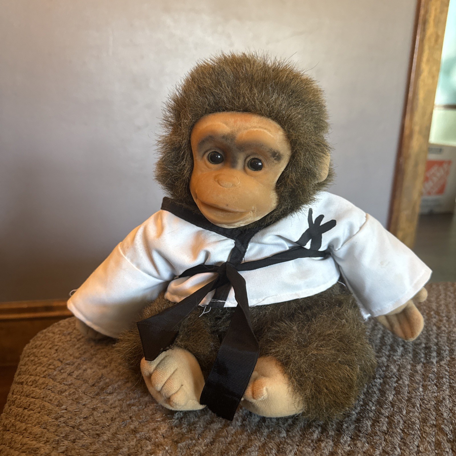 VTG 1994 Hosung Monkey Chimp Plush Hand Puppet W Squeaker Material Arts Karate VTG 1994 Hosung Monkey Chimp Plush Hand Puppet W Squeaker Material Arts Karate