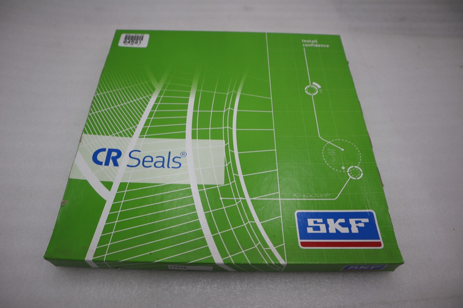 New in the Box SKF 77506 CR Oil Seal 7-3/4 New in the Box SKF 77506 CR Oil Seal 7-3/4