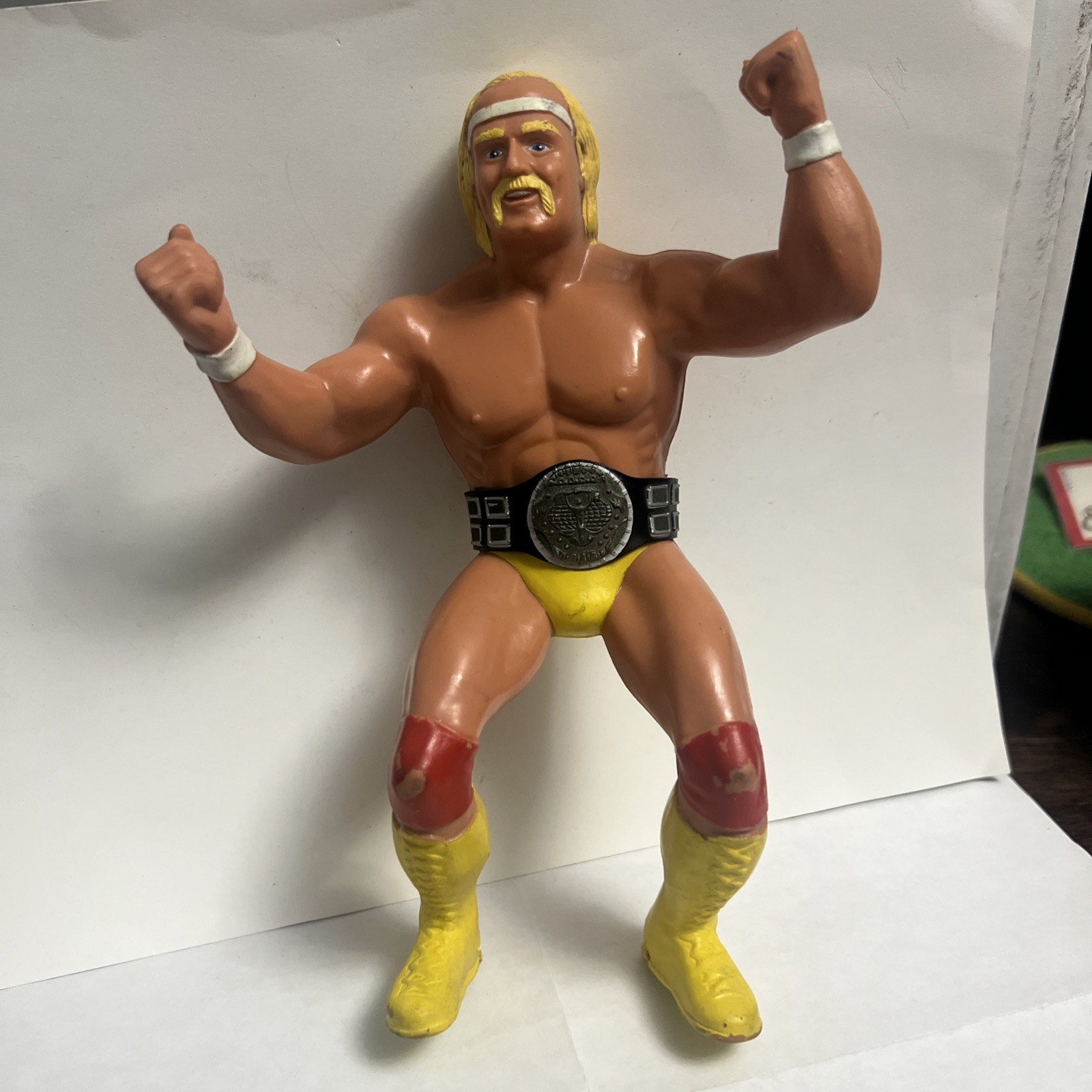 Vintage 1984 LJN WWF Wrestling Superstars Hulk Hogan Titan Sports W: Belt 8” 