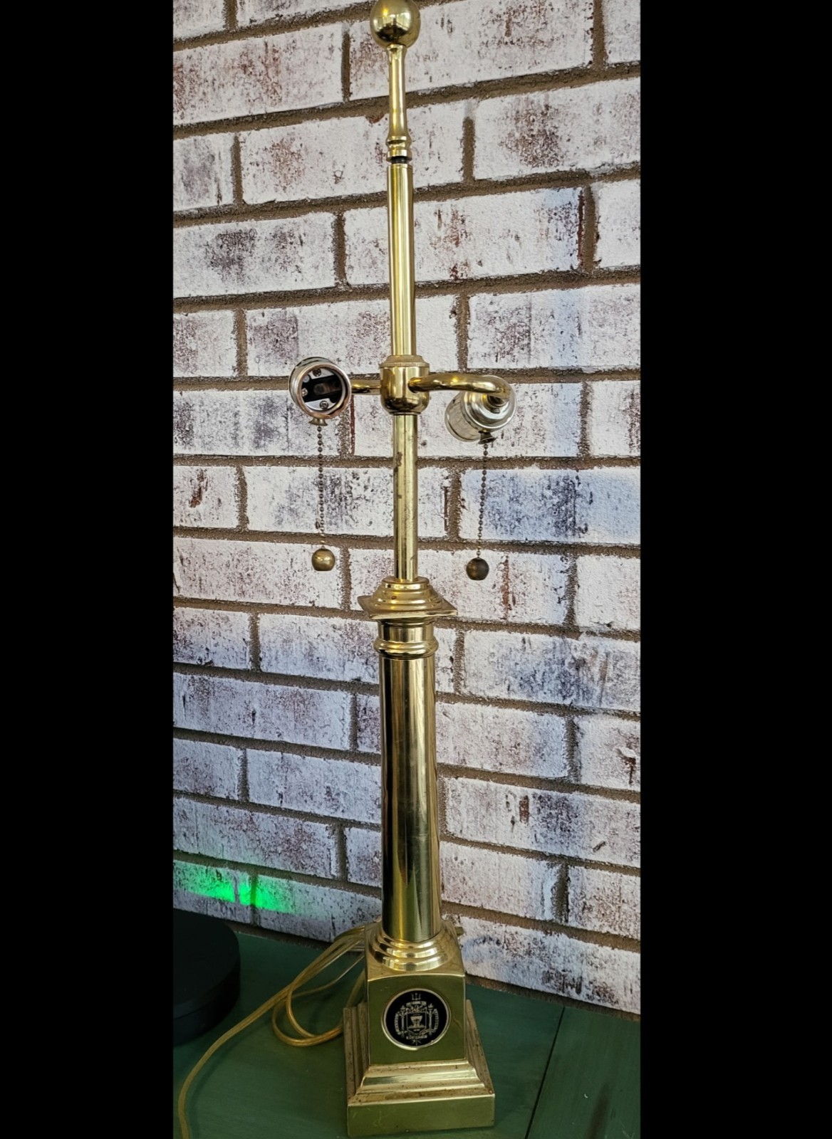 VTG  Solid Brass US Naval Academy Table Lamp – USNA Crest Double Socket Working