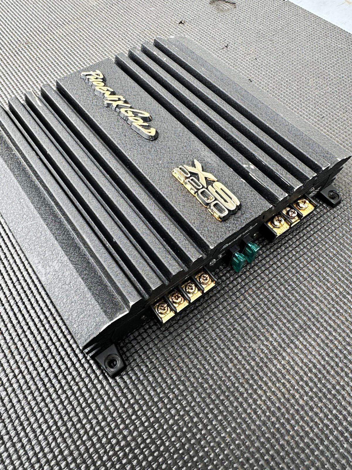 Phoenix Gold XS 2200 2-Channel Car Audio Power Amplifier 200W RMS Phoenix Gold XS 2200 2-Channel Car Audio Power Amplifier 200W RMS