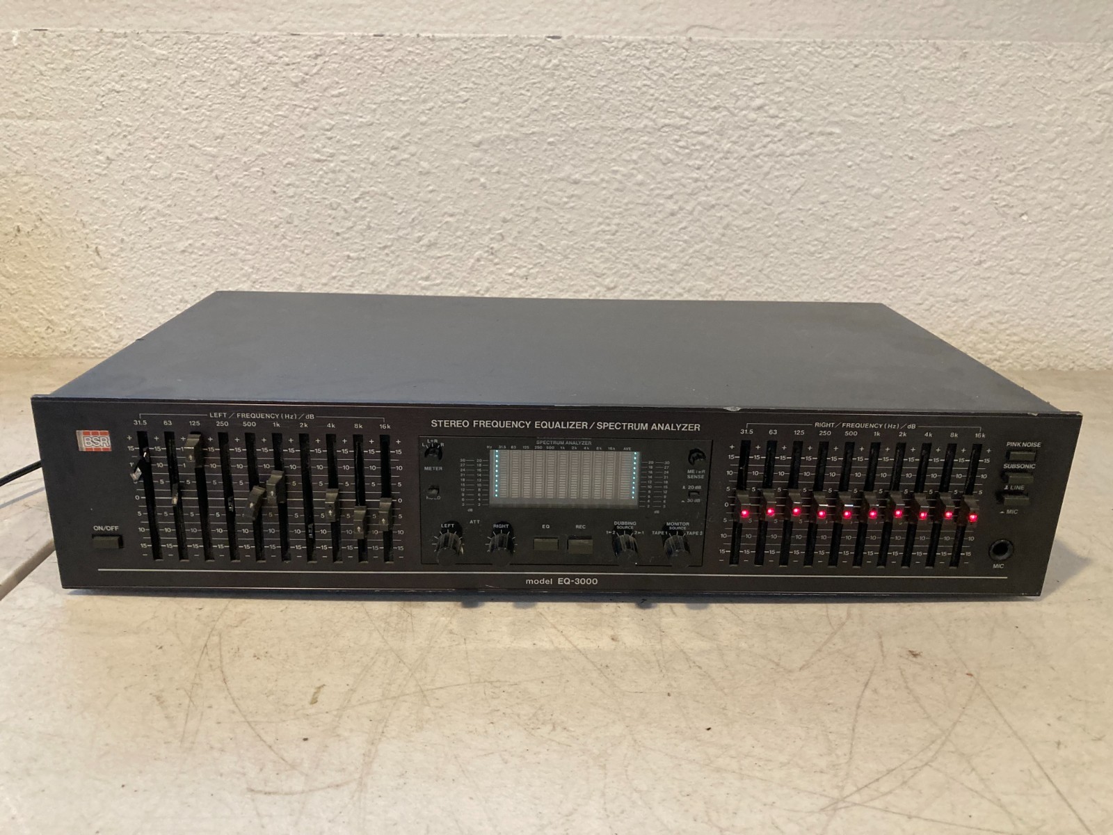 Vintage BSR EQ-3000 Stereo Frequency Equalizer/Spectrum Analyzer