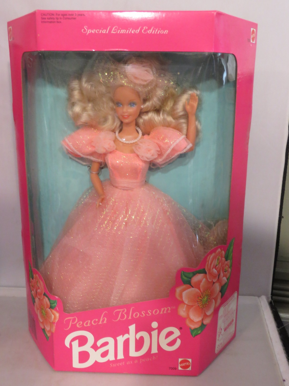 BARBIE DOLL SPECIAL LIMITED EDITION PEACH BLOSSOM 1992 MATTEL 7009 NRFB