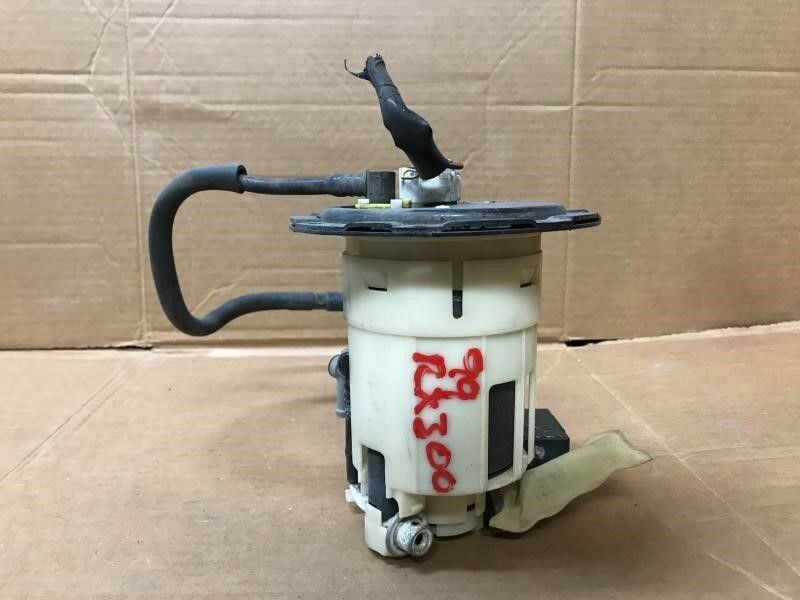 1999.-2000 Lexus RX300 Fuel Pump Assembly OEM