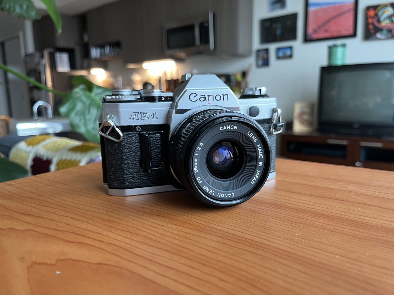 Canon AE-1 35mm Vintage SLR Camera Japan w/ FD 28mm f2.8 Lens - TESTED WORKS EXC Canon AE-1 35mm Vintage SLR Camera Japan w/ FD 28mm f2.8 Lens - TESTED WORKS EXC
