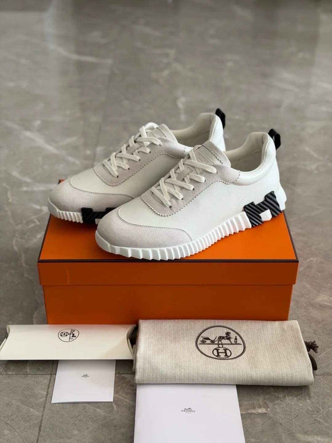 Hermes Bouncing Sneakers White Leather Lace Up Designer Shoes Men\'s EU USA Sizes