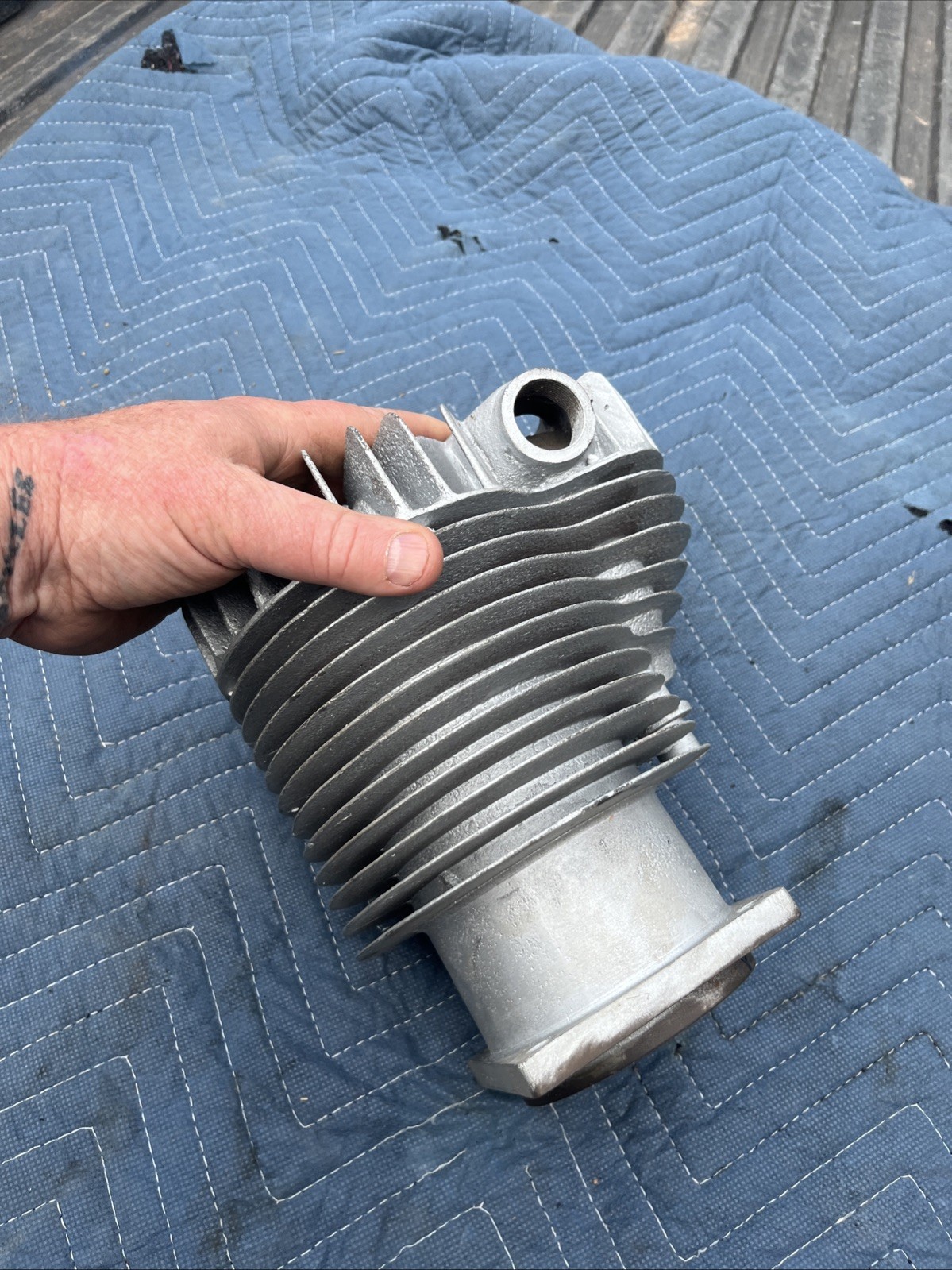 Super Rare 1913 Harley Davidson Cylinder Good Condition Original Super Rare 1913 Harley Davidson Cylinder Good Condition Original