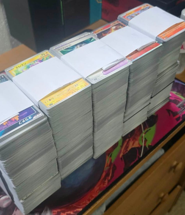 Pokemon TCG Bulk  1000 Cards Common Uncommon Holo Reverse NM Lots