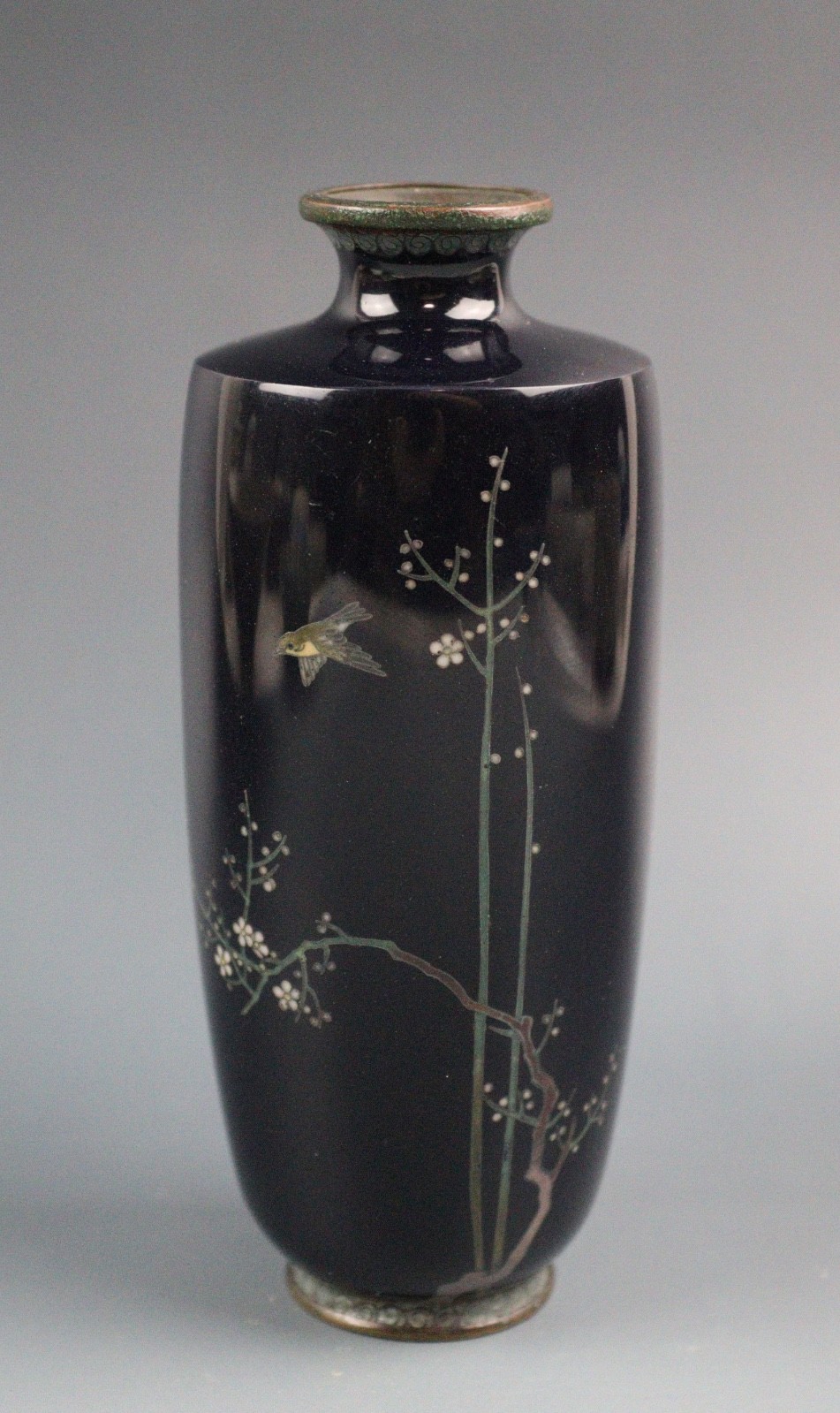 Japanese  Meiji black shippo cloisonné tree bird vase 4.5