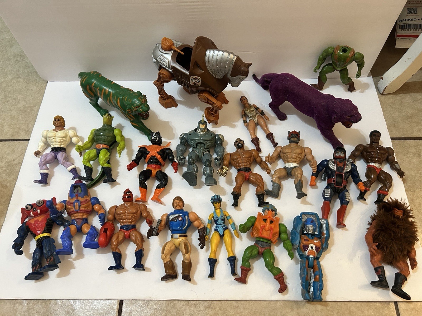 vintage 1980s Mattel Masters of the Universe (MOTU) action figures lot