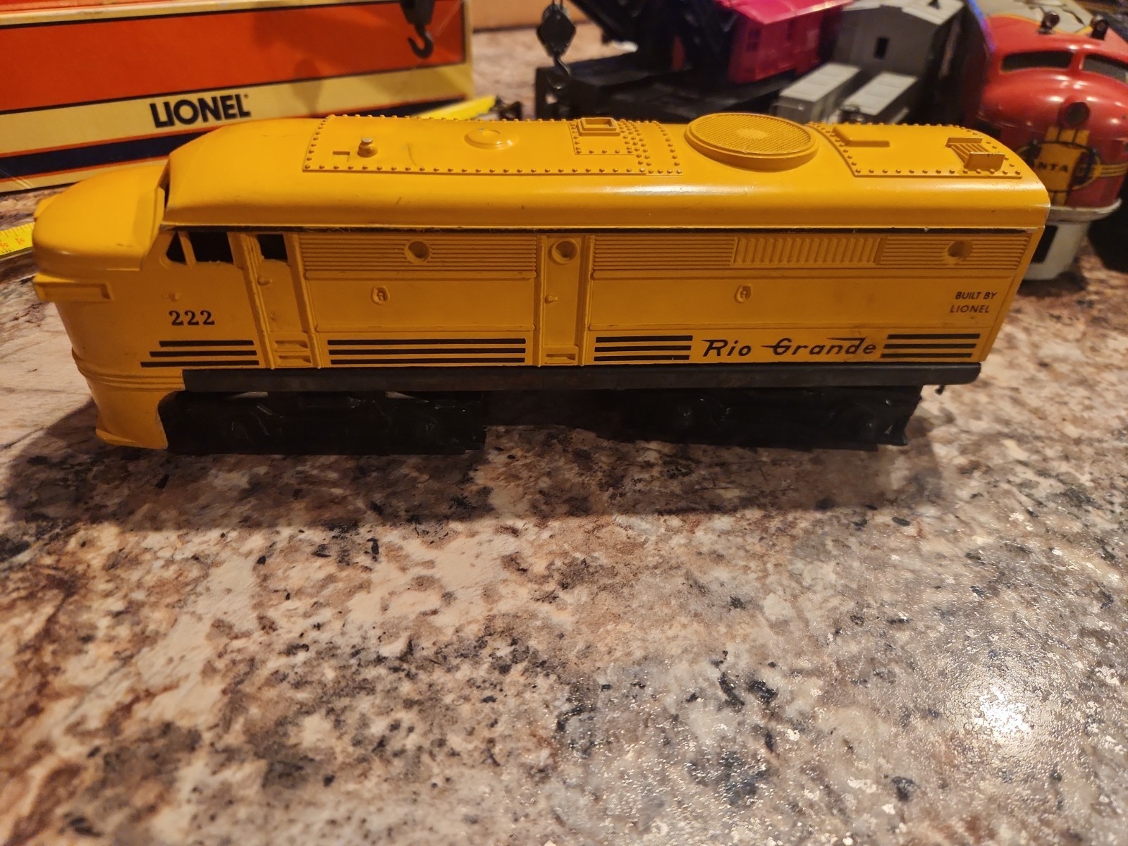 Vintage Lionel Yellow 222 Rio Grande Diesel Locomotive O-Gauge Untested