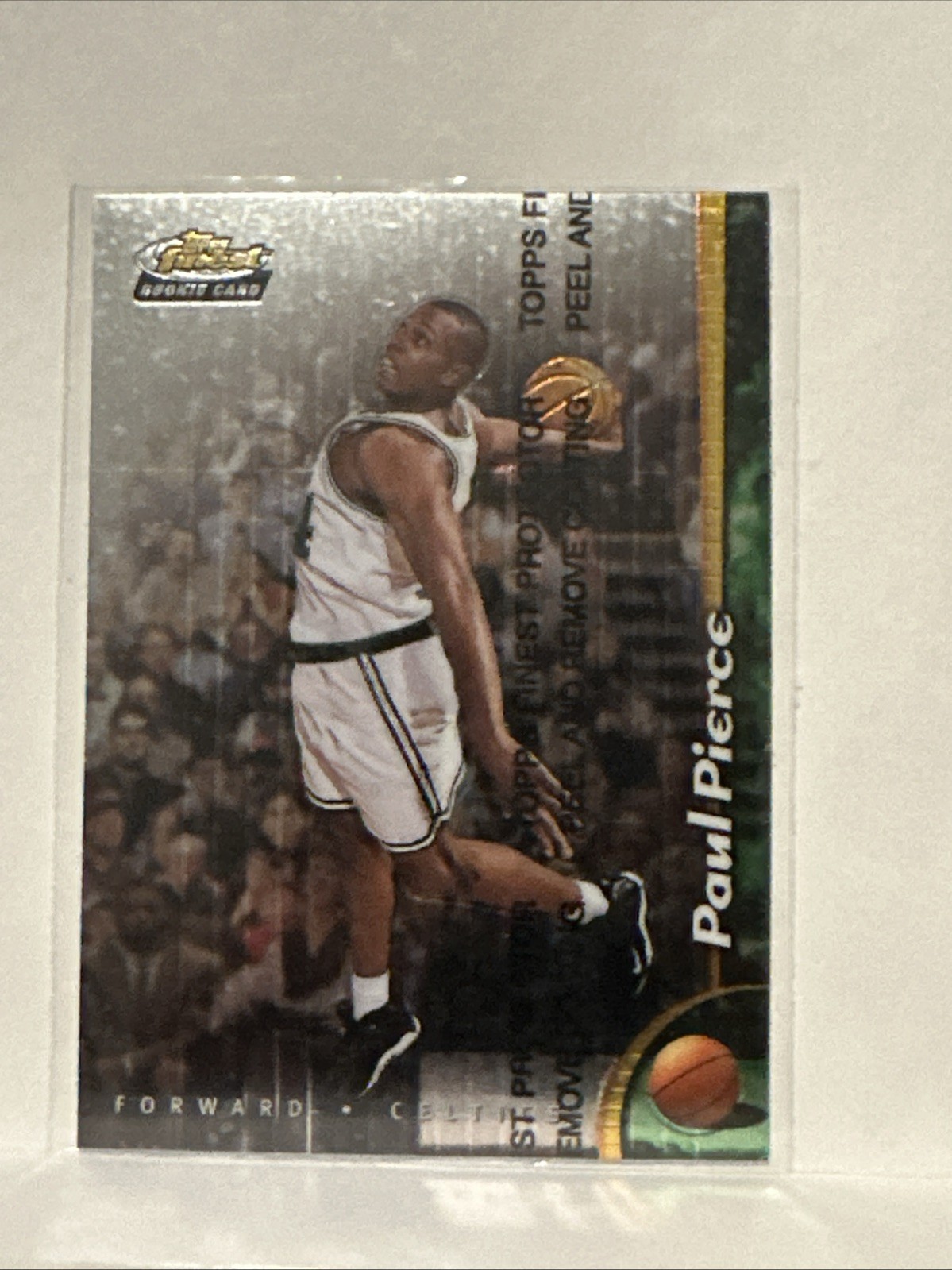 1998-99 Topps Finest - Paul Pierce #235 (RC) 1998-99 Topps Finest - Paul Pierce #235 (RC)