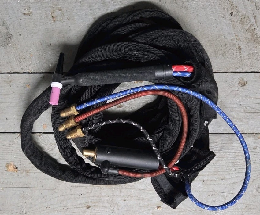 Miller Weldcraft W-280 25 ft kit (complete with the exact Miller 50mm DINSE... Miller Weldcraft W-280 25 ft kit (complete with the exact Miller 50mm DINSE...