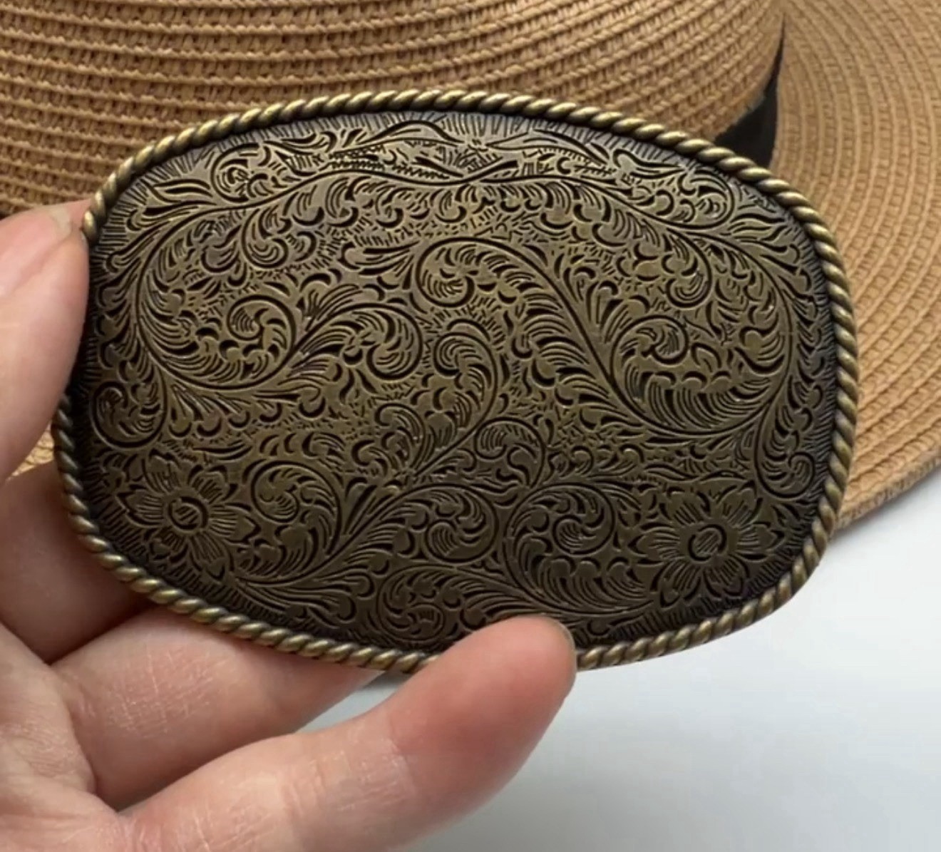 Classic Vintage Western Cowboy Antiqued Bronze Floral Belt Buckle Classic Vintage Western Cowboy Antiqued Bronze Floral Belt Buckle