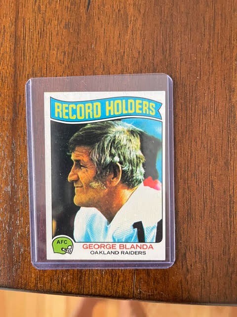 1975 George Blanda TOPPS, mint condition 1975 George Blanda TOPPS, mint condition
