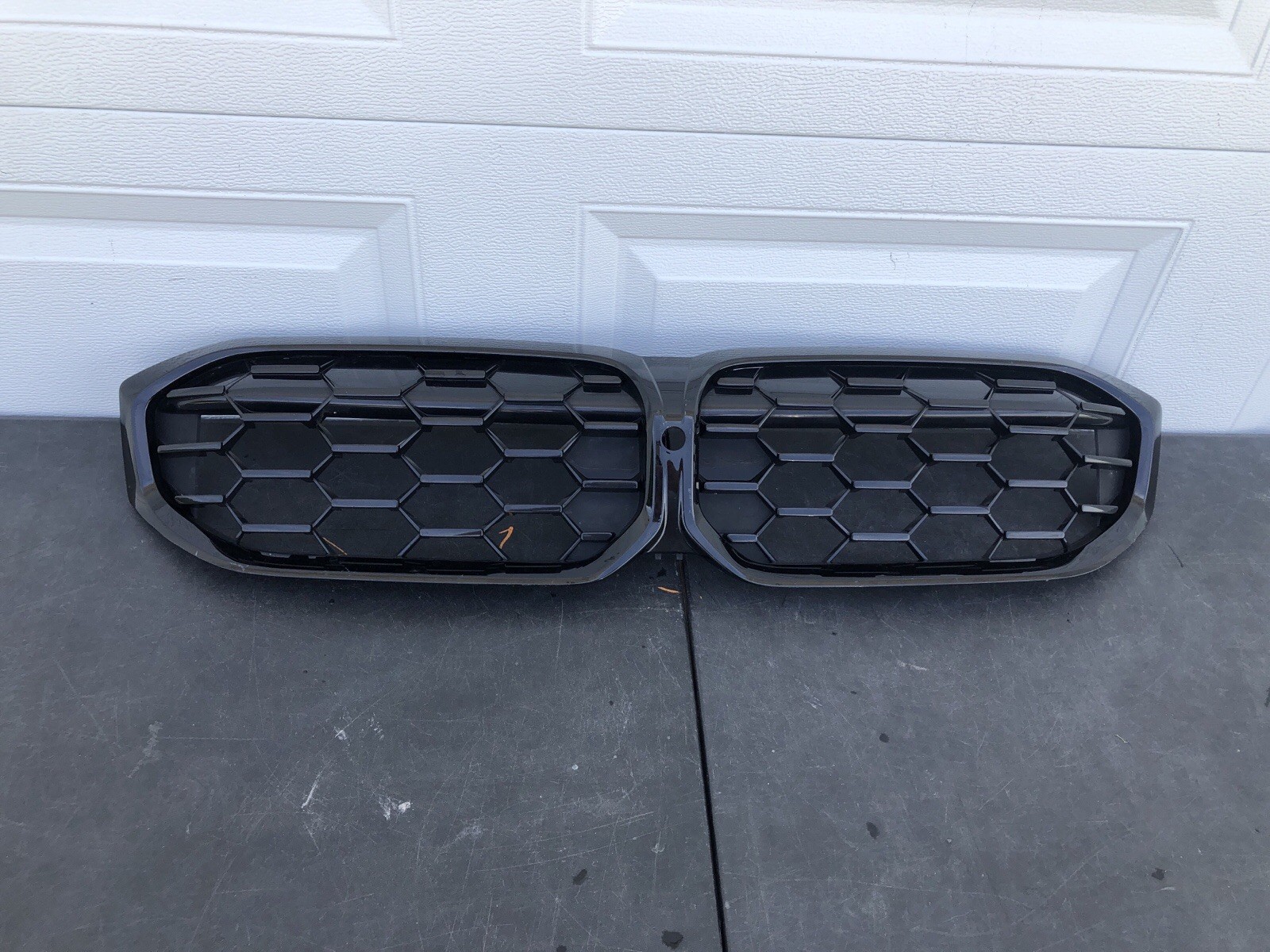 2023-2026 BMW G20 330i M340I Front BLACK Mesh Grille w/ Camera Hole