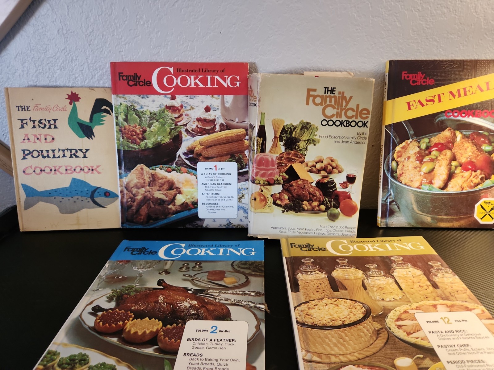 Vintage 1970’s Family Circle Illustrated Cookbooks Lot Of 6 Vintage 1970’s Family Circle Illustrated Cookbooks Lot Of 6