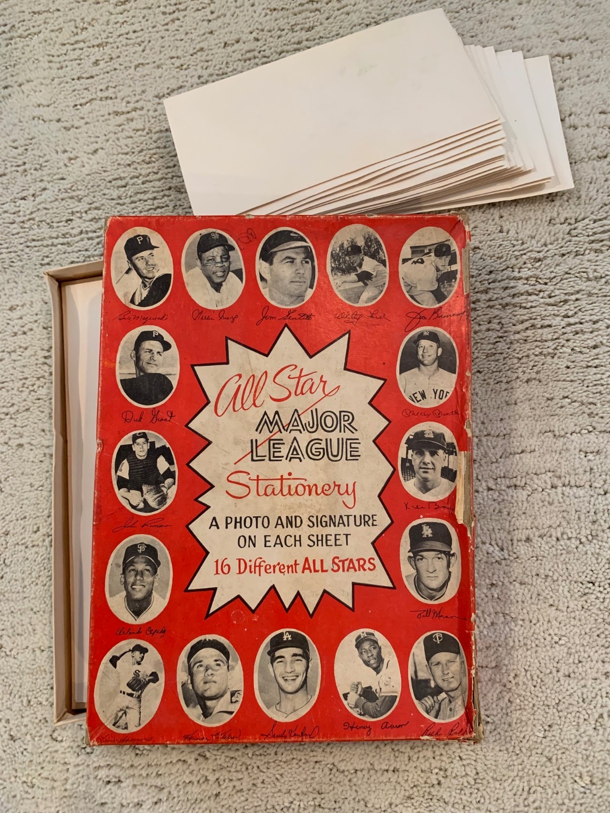 RARE 1960s BASEBALL MEMORABILIA \