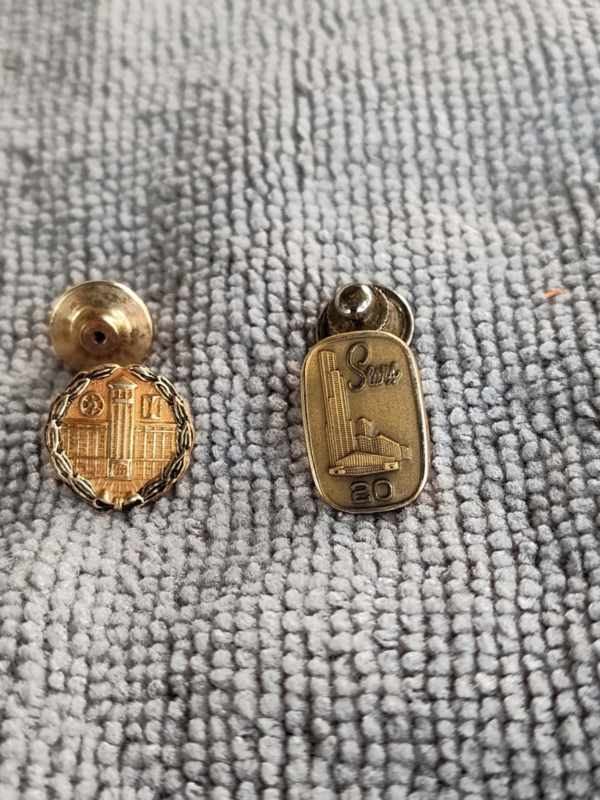 10k Gold Vintage Sears & Roebuck 5yr Service Lapel Pin(pre 1973)10K GF 20yr Pin 10k Gold Vintage Sears & Roebuck 5yr Service Lapel Pin(pre 1973)10K GF 20yr Pin