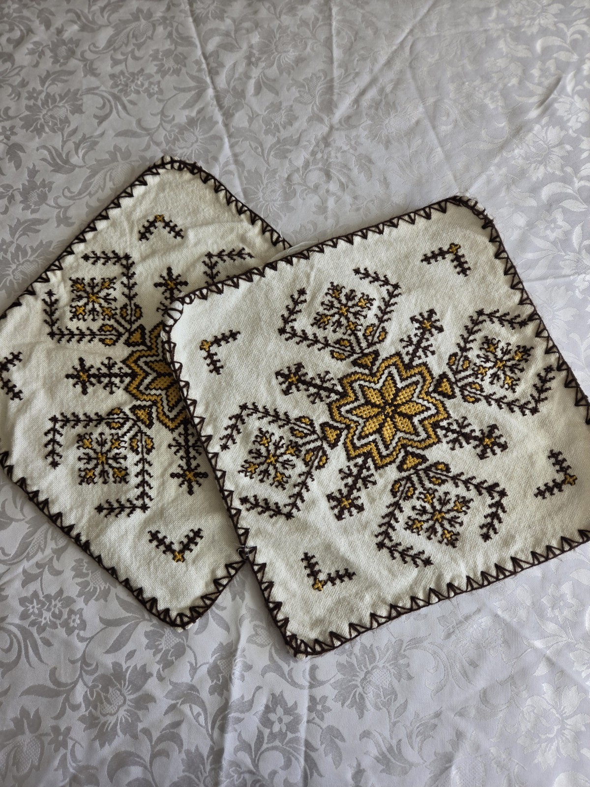 Boho Hand-Embroidered Cushion Cover 13\ Boho Hand-Embroidered Cushion Cover 13\