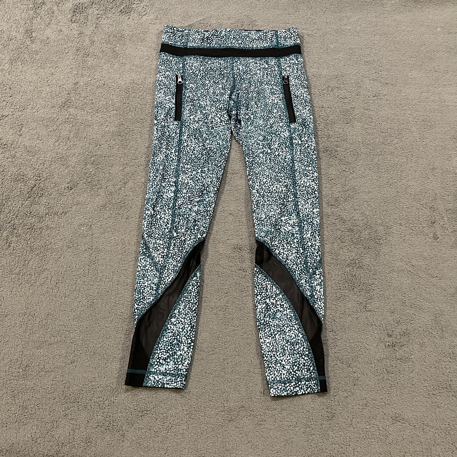 Lululemon Inspire Tight II Blue White Pebble Speckled Leggings Women\'s Size 4 Lululemon Inspire Tight II Blue White Pebble Speckled Leggings Women\'s Size 4