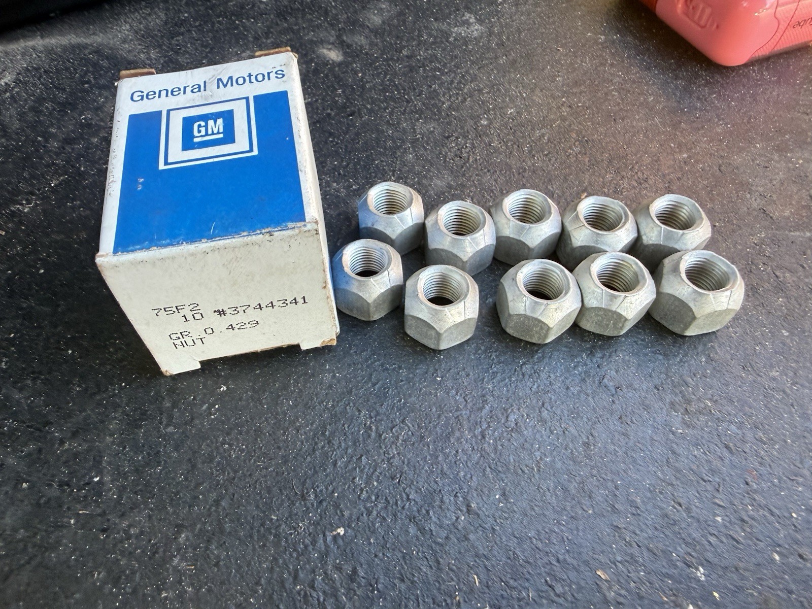 NOS OEM 1955-81 GM Rocker Arm Adjust Nut Set of 12 GM 3744341 NOS OEM 1955-81 GM Rocker Arm Adjust Nut Set of 12 GM 3744341