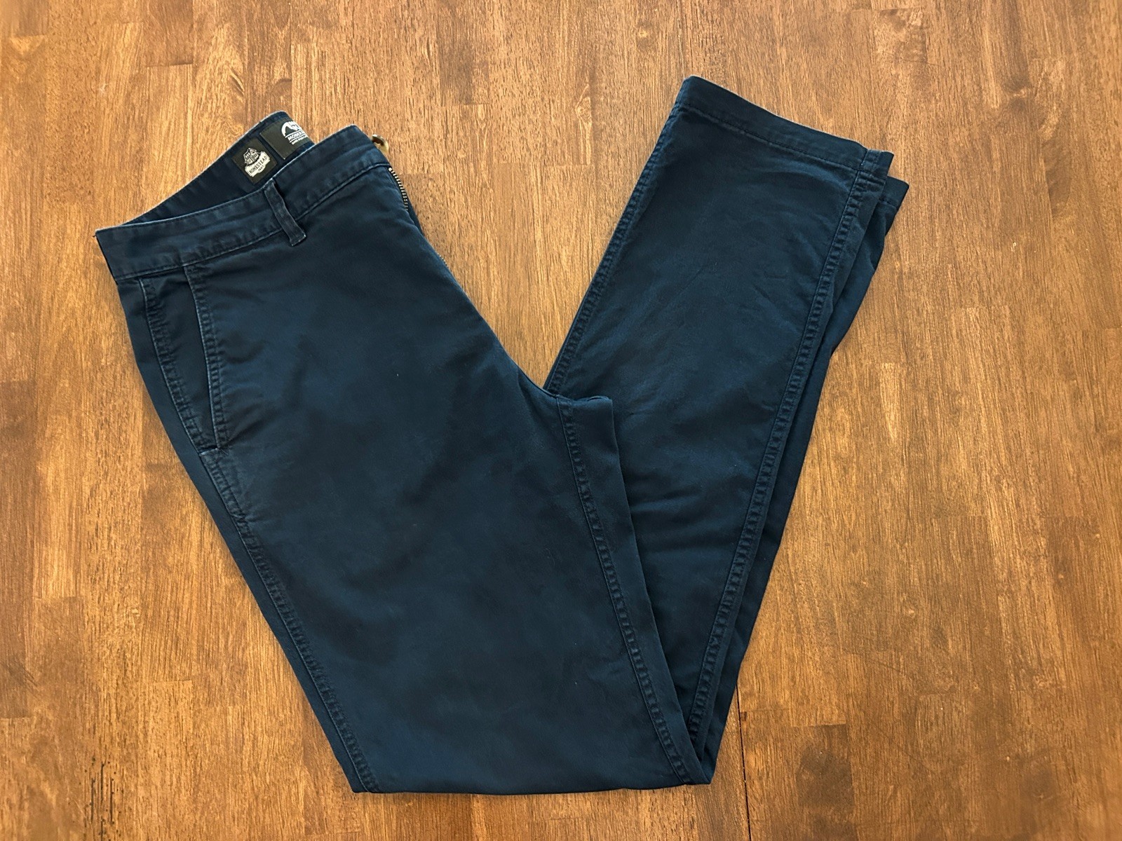 Mountain Khakis Homestead Chino Pants Men’s 34 x 34 Blue Modern Fit Tapered Mountain Khakis Homestead Chino Pants Men’s 34 x 34 Blue Modern Fit Tapered
