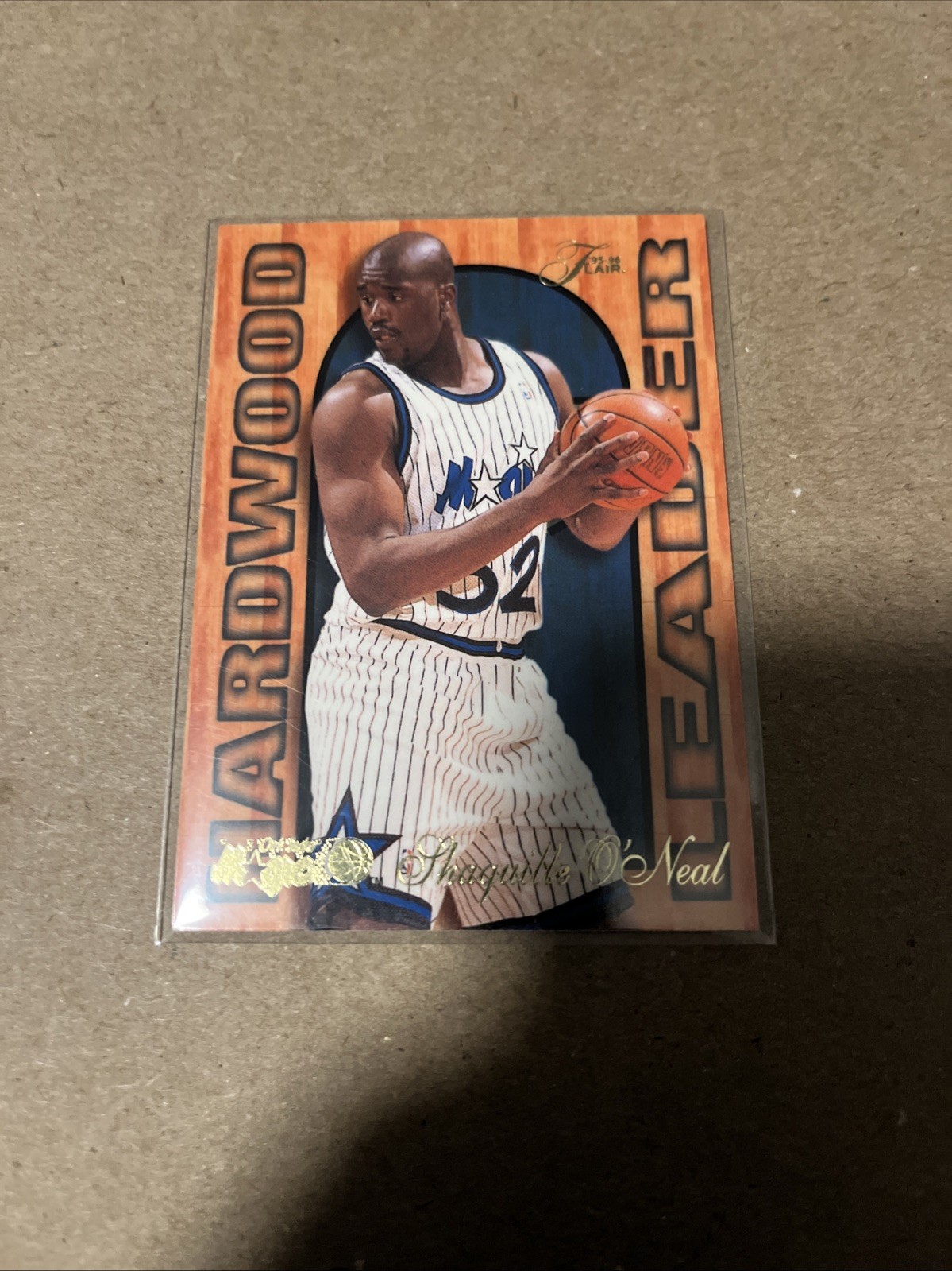 1995-96 Fleer - Flair Hardwood Leader Shaquille O\'Neal #19 1995-96 Fleer - Flair Hardwood Leader Shaquille O\'Neal #19