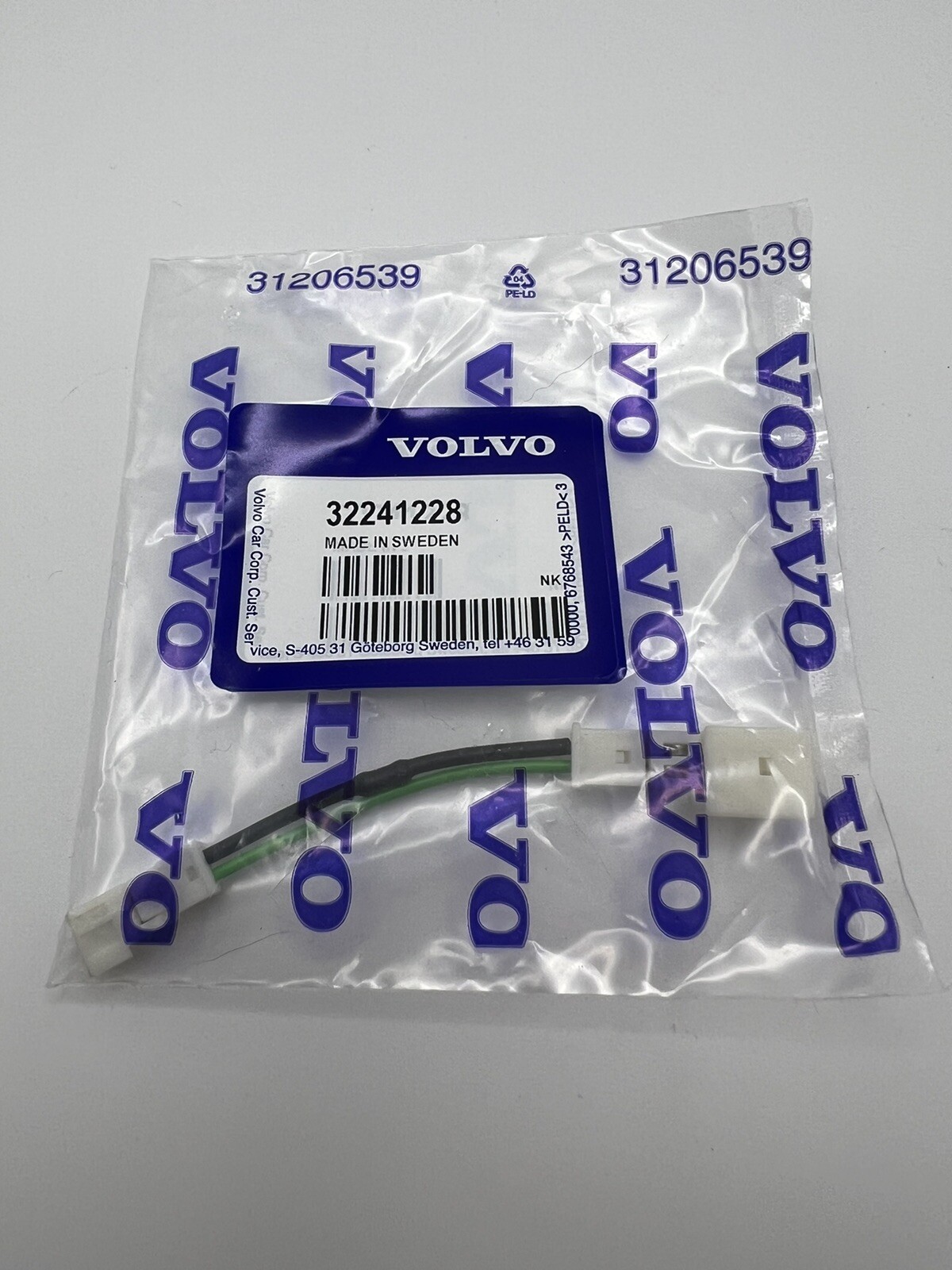 Genuine Volvo Adapter Cable Adapter 32241228 OEM