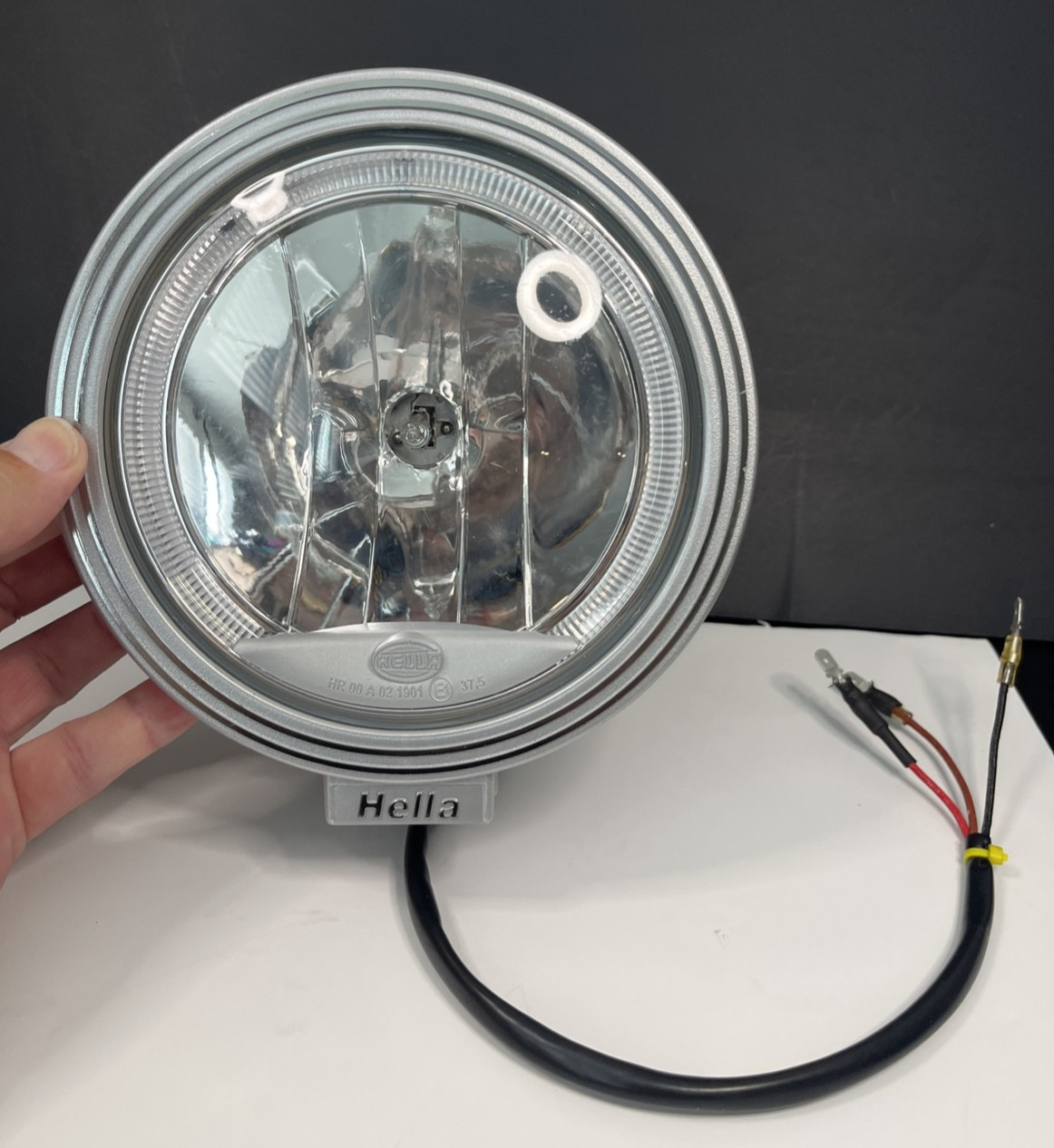 Hella Rallye 3000 Compact Light HR 00 A 02 1901 Halogen Bean Hella Rallye 3000 Compact Light HR 00 A 02 1901 Halogen Bean