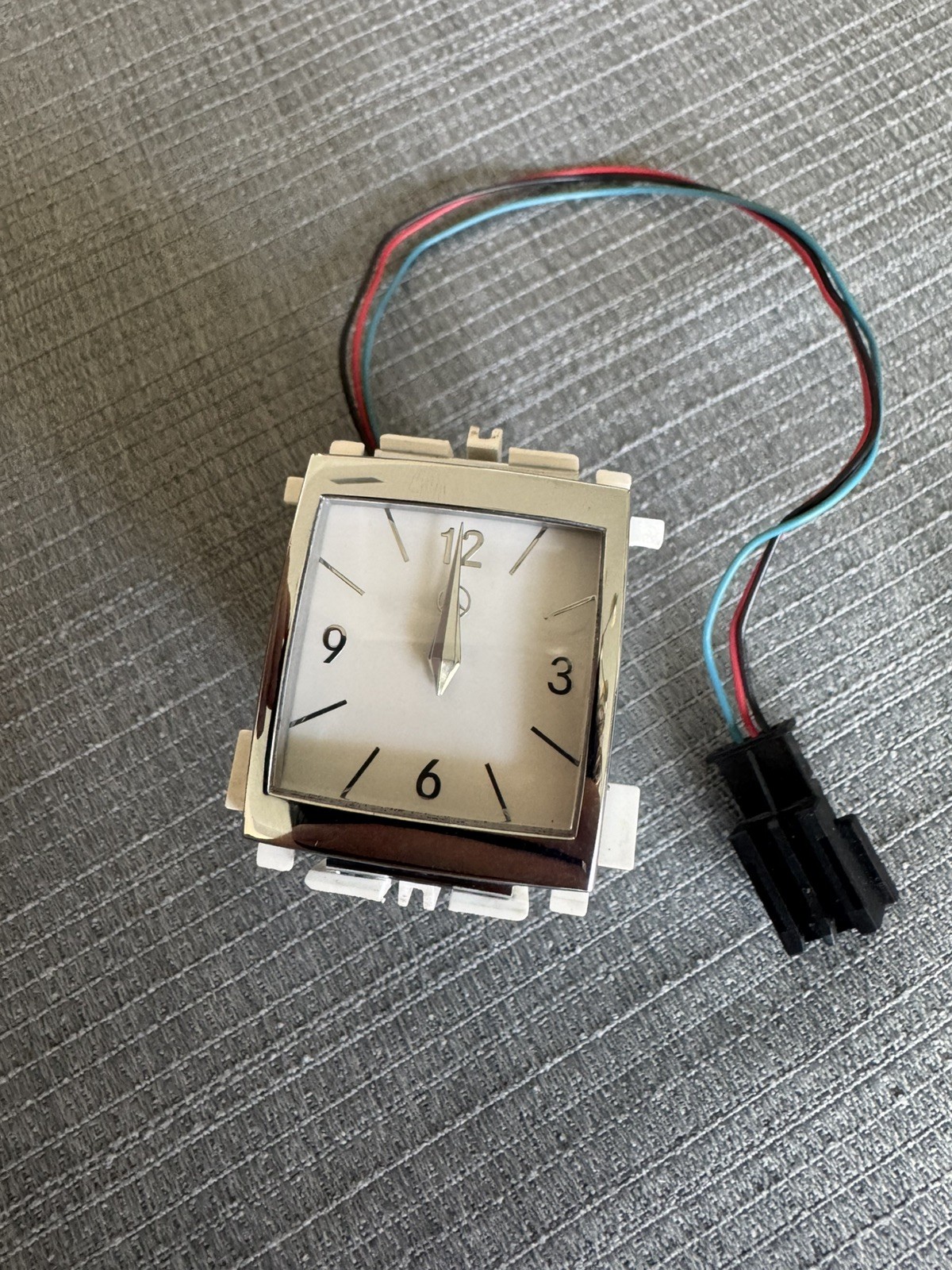 07-14 Mercedes W216 CL550 S550 S400 Center Dash Vent Clock 2218270370 OEM 59k 07-14 Mercedes W216 CL550 S550 S400 Center Dash Vent Clock 2218270370 OEM 59k