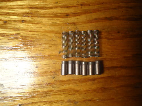 6 Lionel Motor Brushes and 6 Lionel Springs for No 50 Gang Car 3 Pair