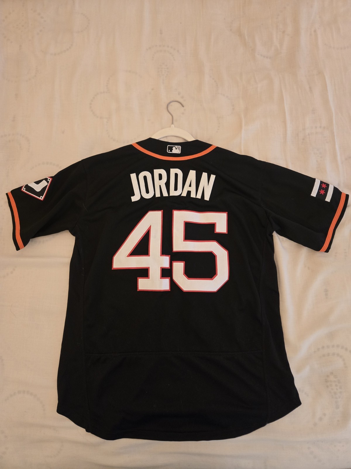 Vintage Michael Jordan Rare Majestic Cool Base MLB Chicago White Sox #45 Size 44 Vintage Michael Jordan Rare Majestic Cool Base MLB Chicago White Sox #45 Size 44