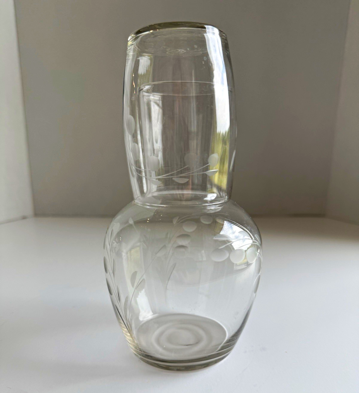 Vintage Princess House Heritage Etched Glass Bedside Carafe and Tumbler Vintage Princess House Heritage Etched Glass Bedside Carafe and Tumbler