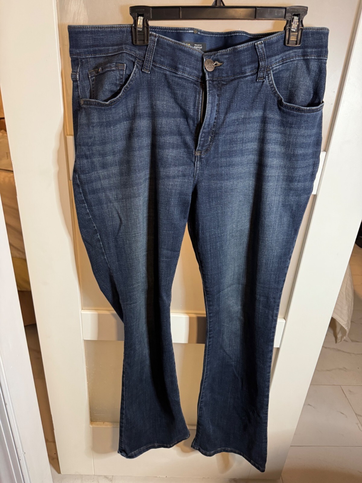 Lee Womens Plus Regular Fit Bootcut Jeans Mid Rise Flex Motion Denim       13-40