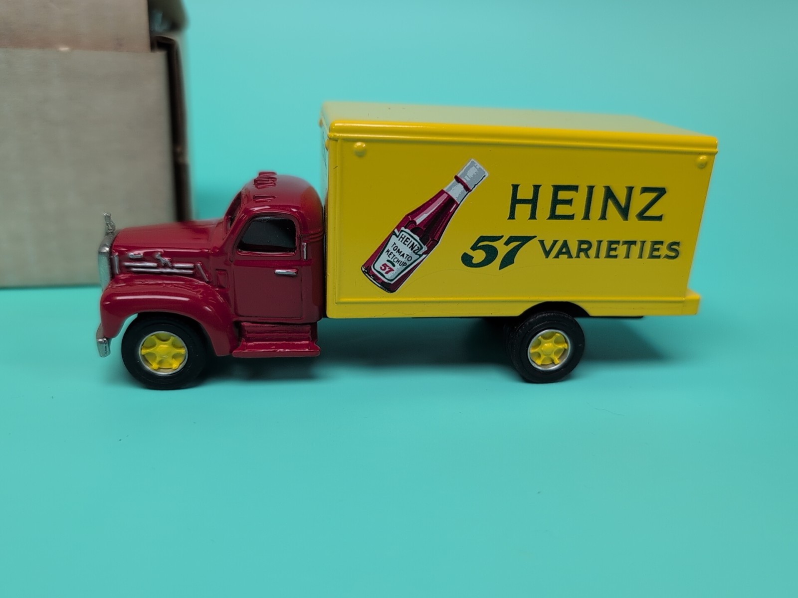 Vtg DMC DeHanes Model Truck Mack Box Truck Heinz 57 Varieties 1:55 Scale W/Box