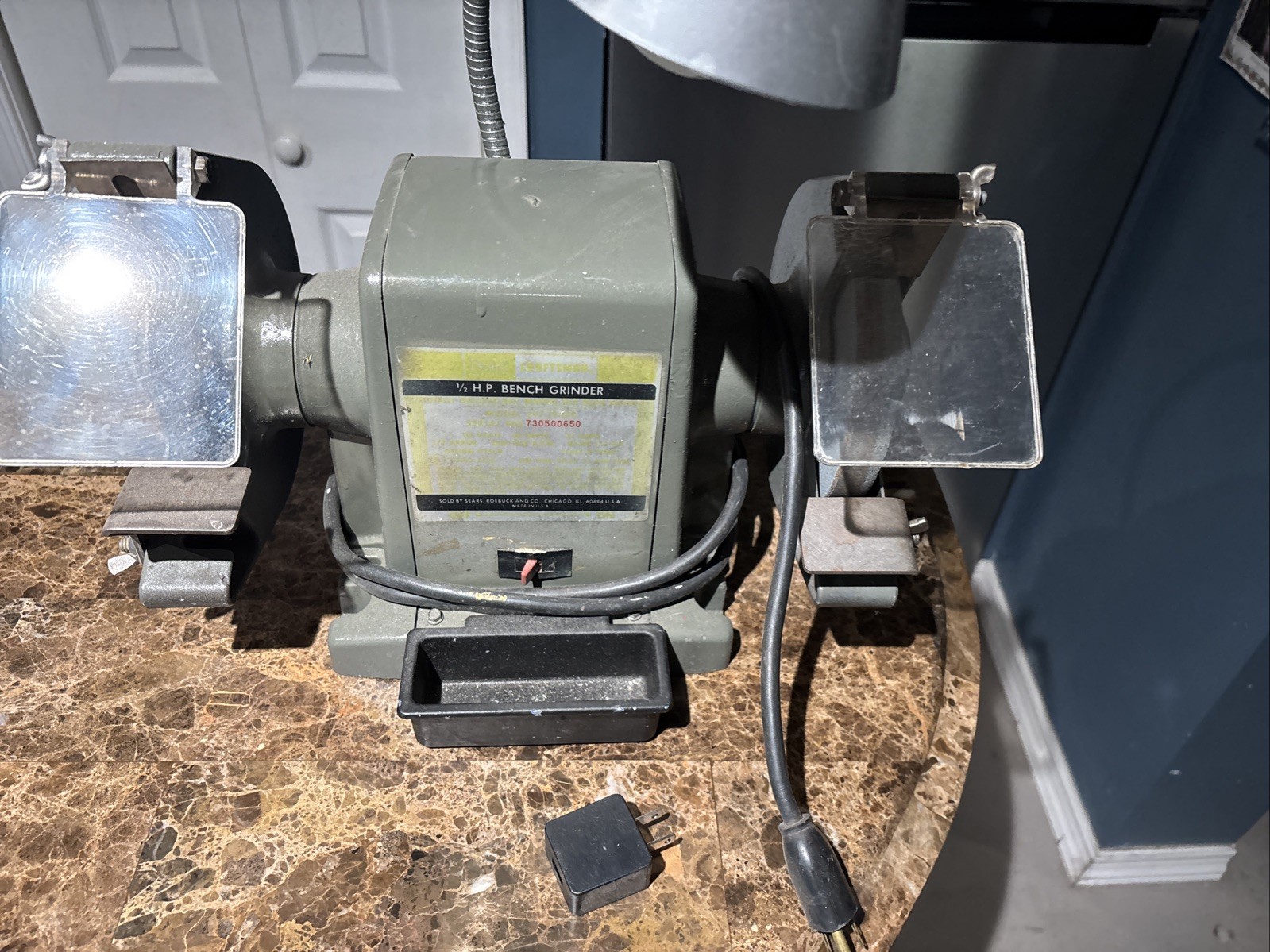 older Sears Craftsman 1/2 HP bench grinder w/ light