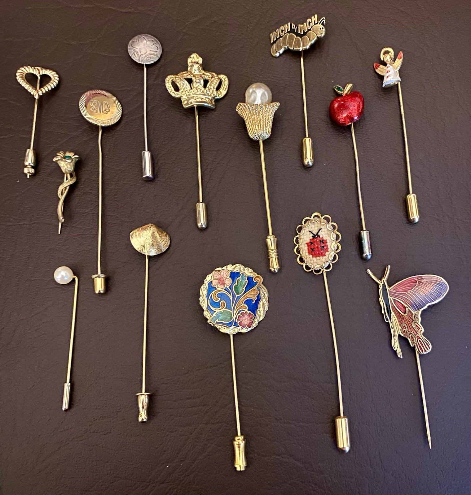 Lot Of 14 Vintage Brooch Stick Pin Cloisonne Figural Crown Heart Shell Butterfly Lot Of 14 Vintage Brooch Stick Pin Cloisonne Figural Crown Heart Shell Butterfly