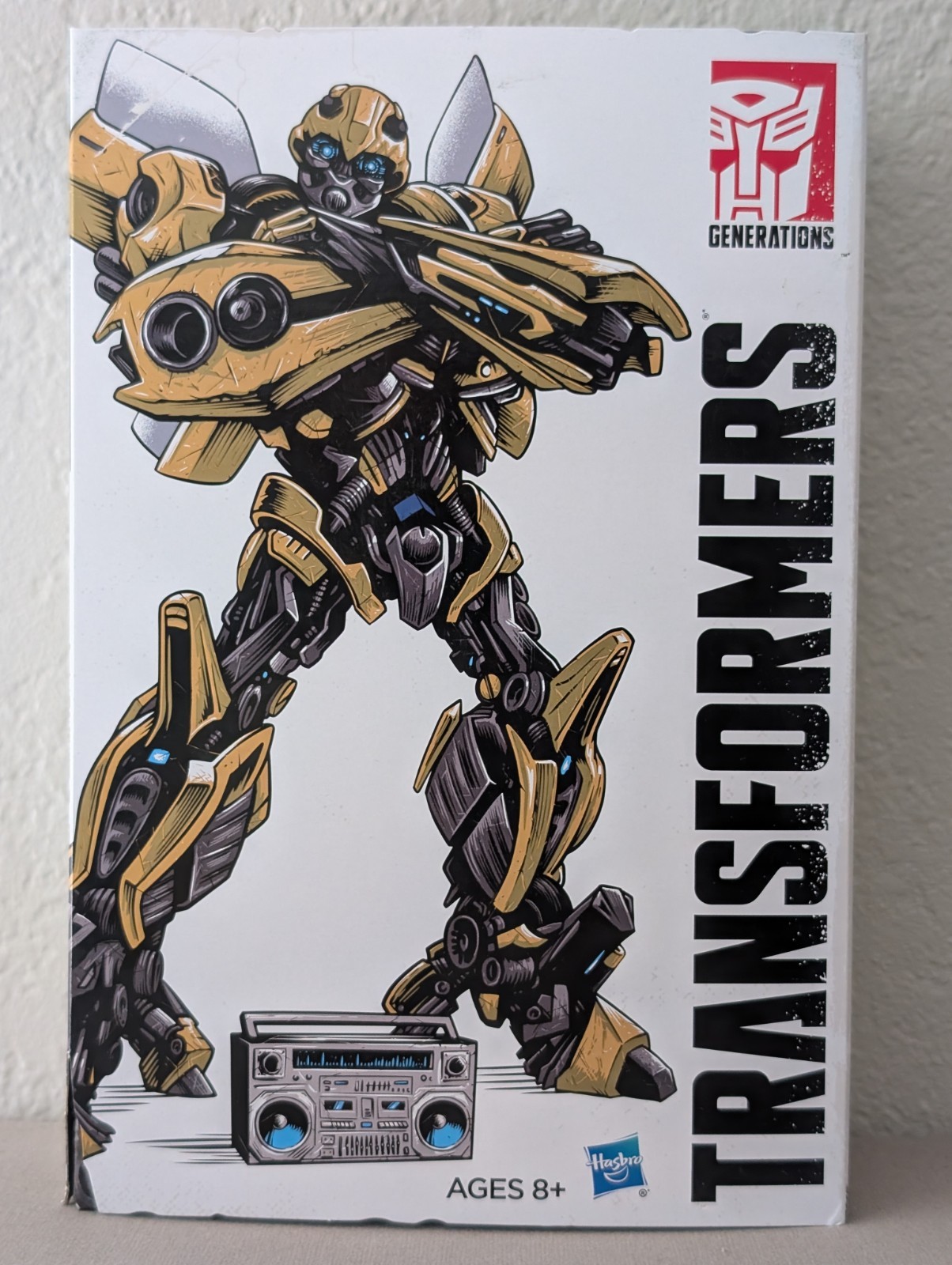 Hasbro SDCC 2018 Exclusive Transformers Bumblebee Retro Rock Garage Vol. 1 Hasbro SDCC 2018 Exclusive Transformers Bumblebee Retro Rock Garage Vol. 1