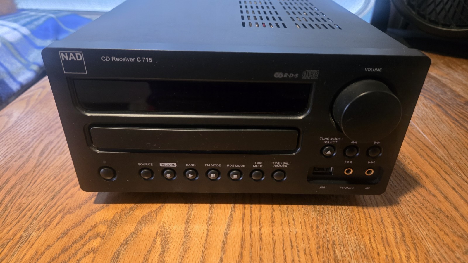 NAD C715 CD Receiver -Fully Tested- ***READ DESCRIPTION*** NAD C715 CD Receiver -Fully Tested- ***READ DESCRIPTION***