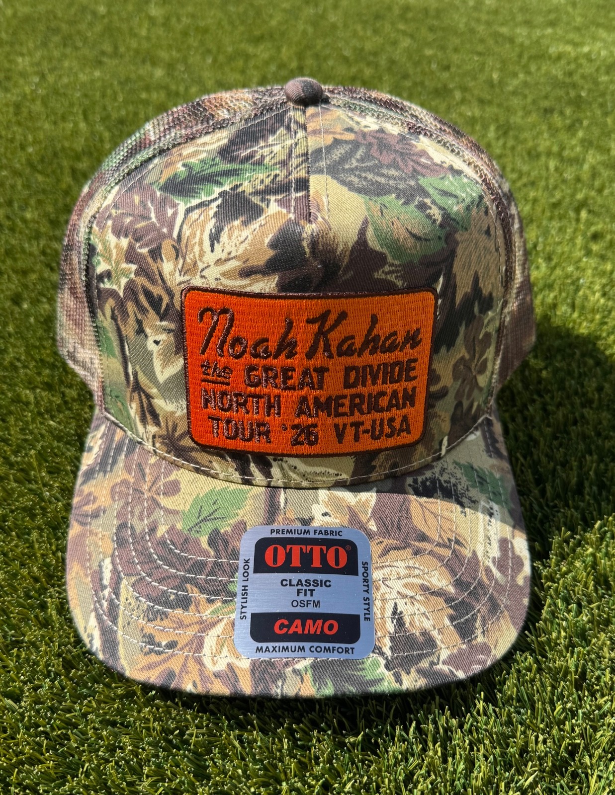 Official Noah Kahan Great Divide Tour ’26 Camo Trucker Hat Fenway Park NEW