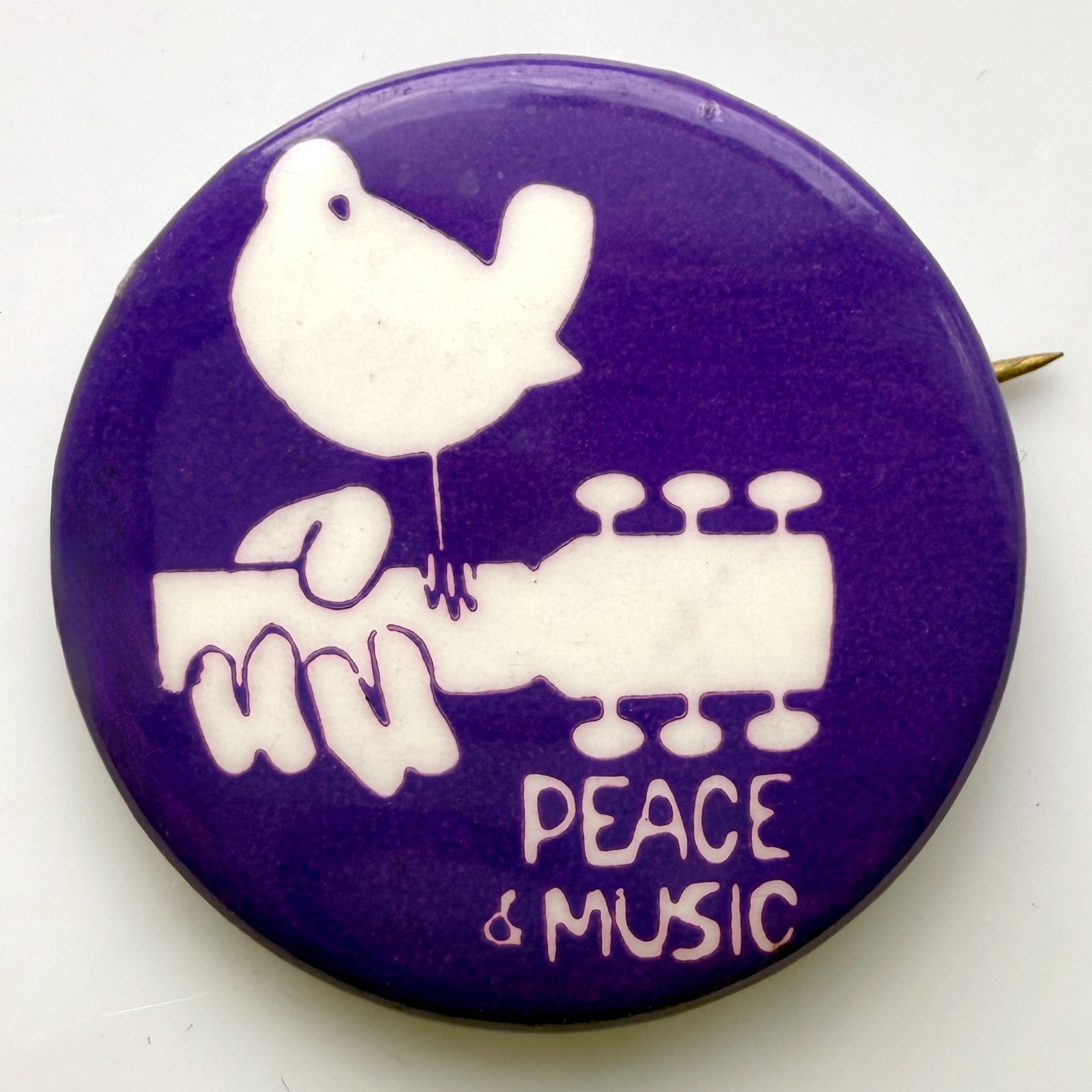 Vintage 1969 WOODSTOCK Peace & Music Festival pin original button badge NY 1.5