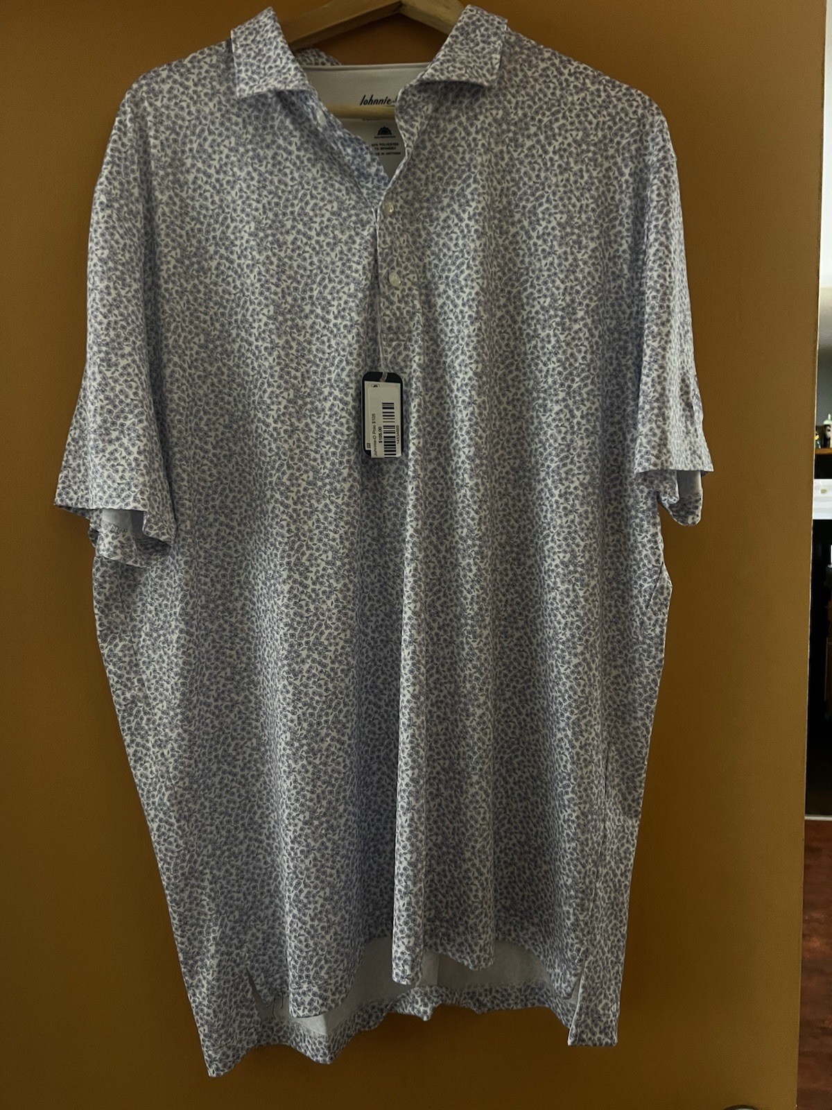 Johnny o Beautiful Silky Men’s Golf Shirt Very Comfortable Johnny o Beautiful Silky Men’s Golf Shirt Very Comfortable