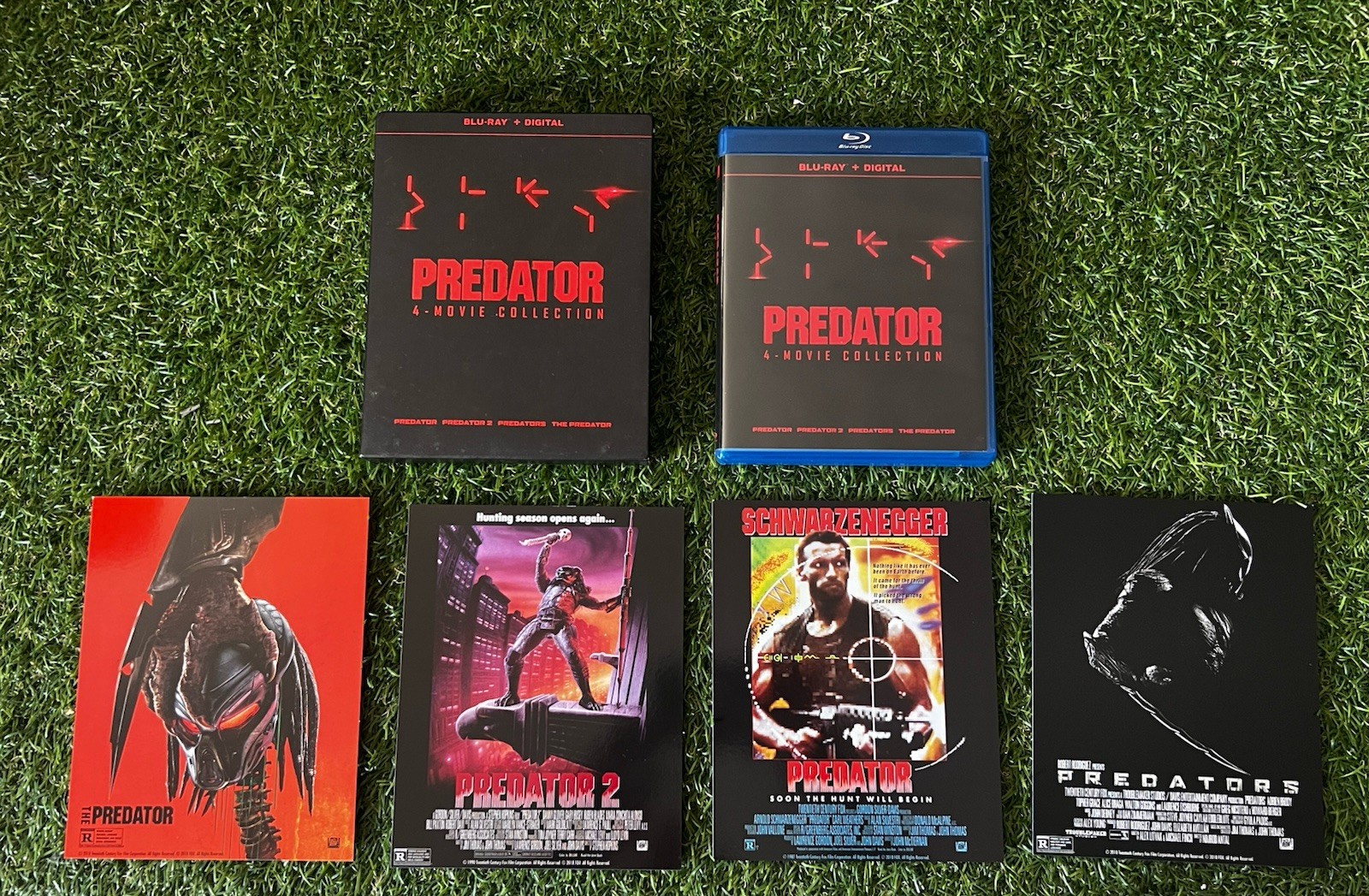 Predator 4-Movie Collection Blu-ray + Digital Insert Clean Discs Schwarzenegger Predator 4-Movie Collection Blu-ray + Digital Insert Clean Discs Schwarzenegger