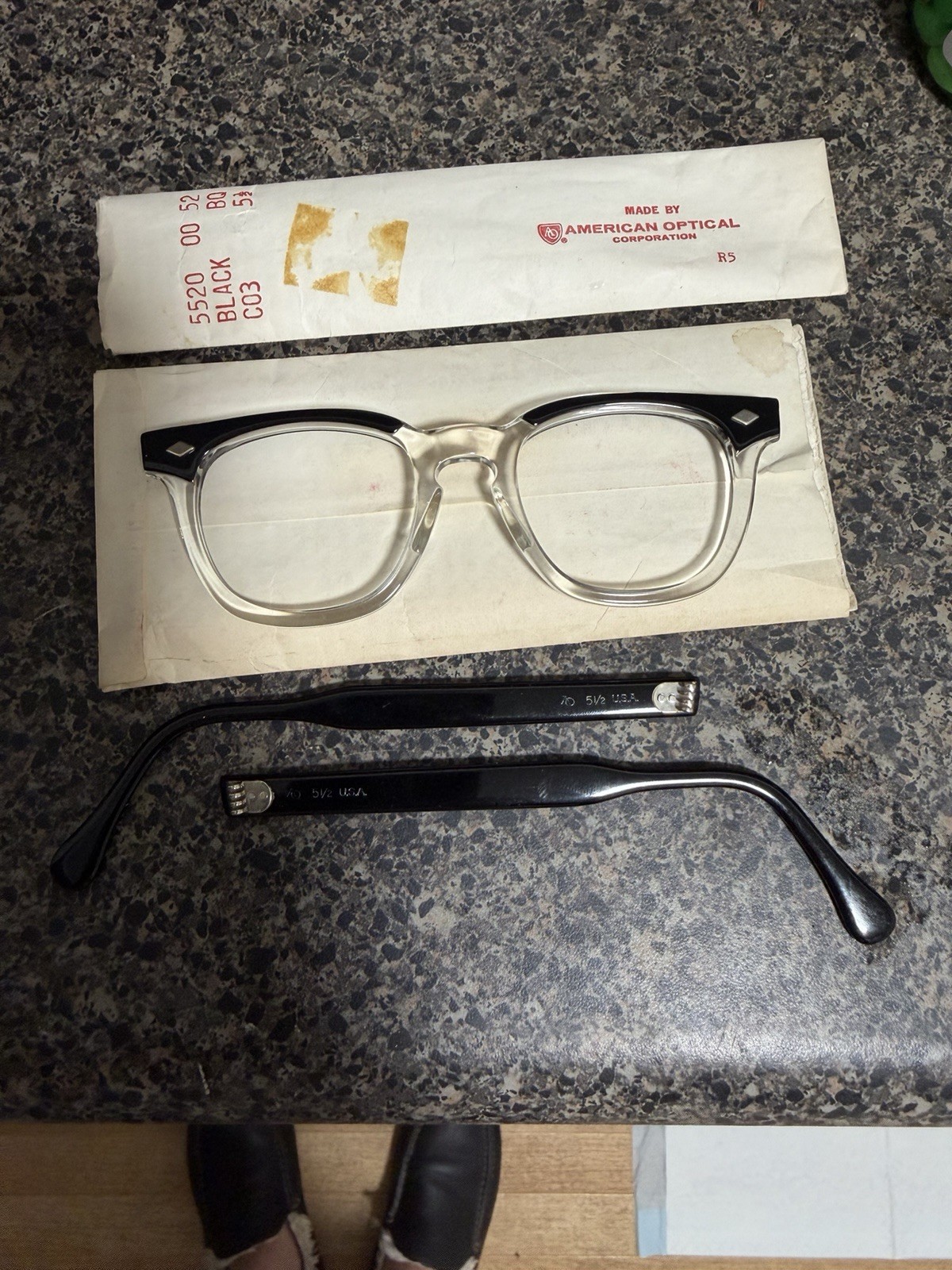 Vintage American Optical AO Eyeglass Frames 46-20 Black Clear USA 5.5 Arms