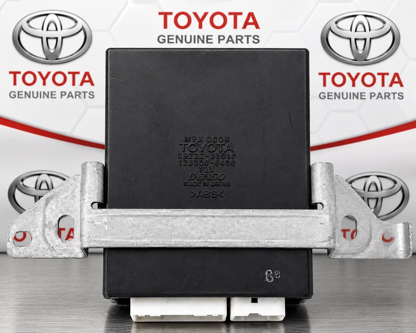 2003-2009 TOYOTA 4RUNNER Tailgate Liftgate Multiplex Control Module 89222-35010