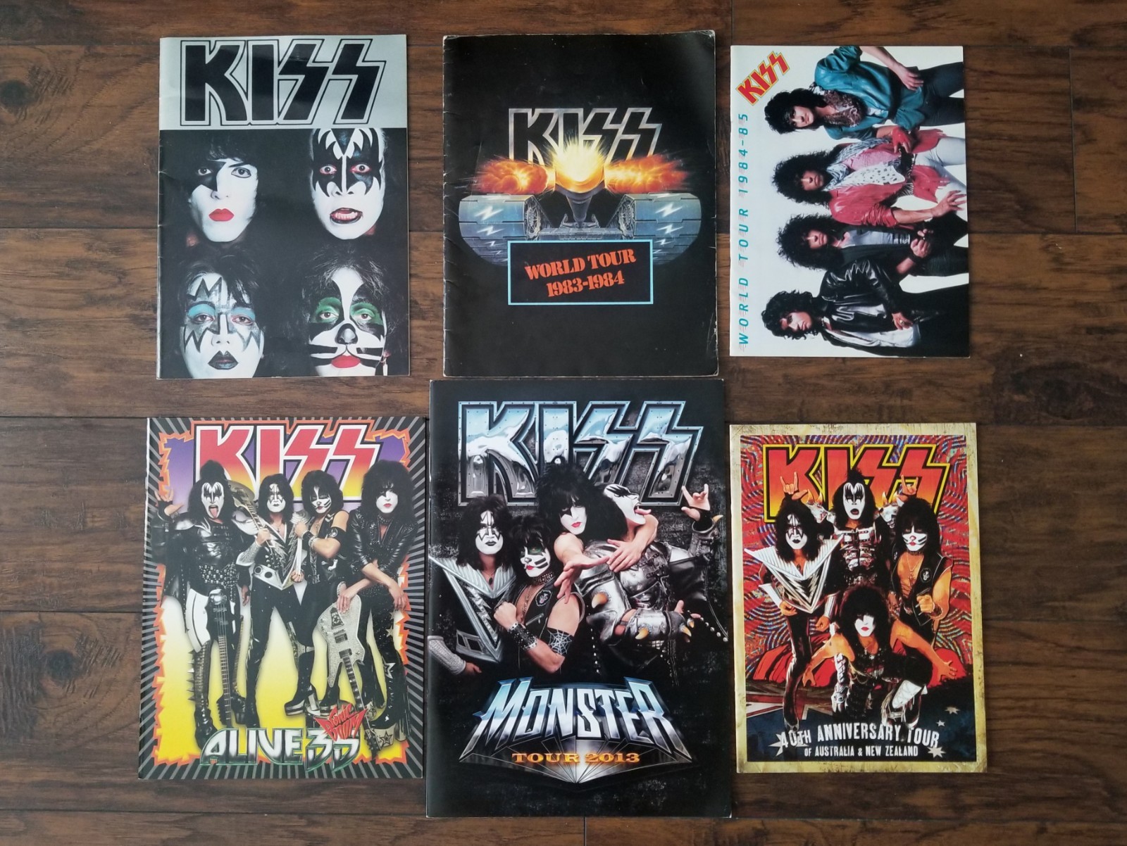 KISS Tourbook Lot Dynasty Lick It Up Animalize Sonic Boom Monster SCRATCH & DENT