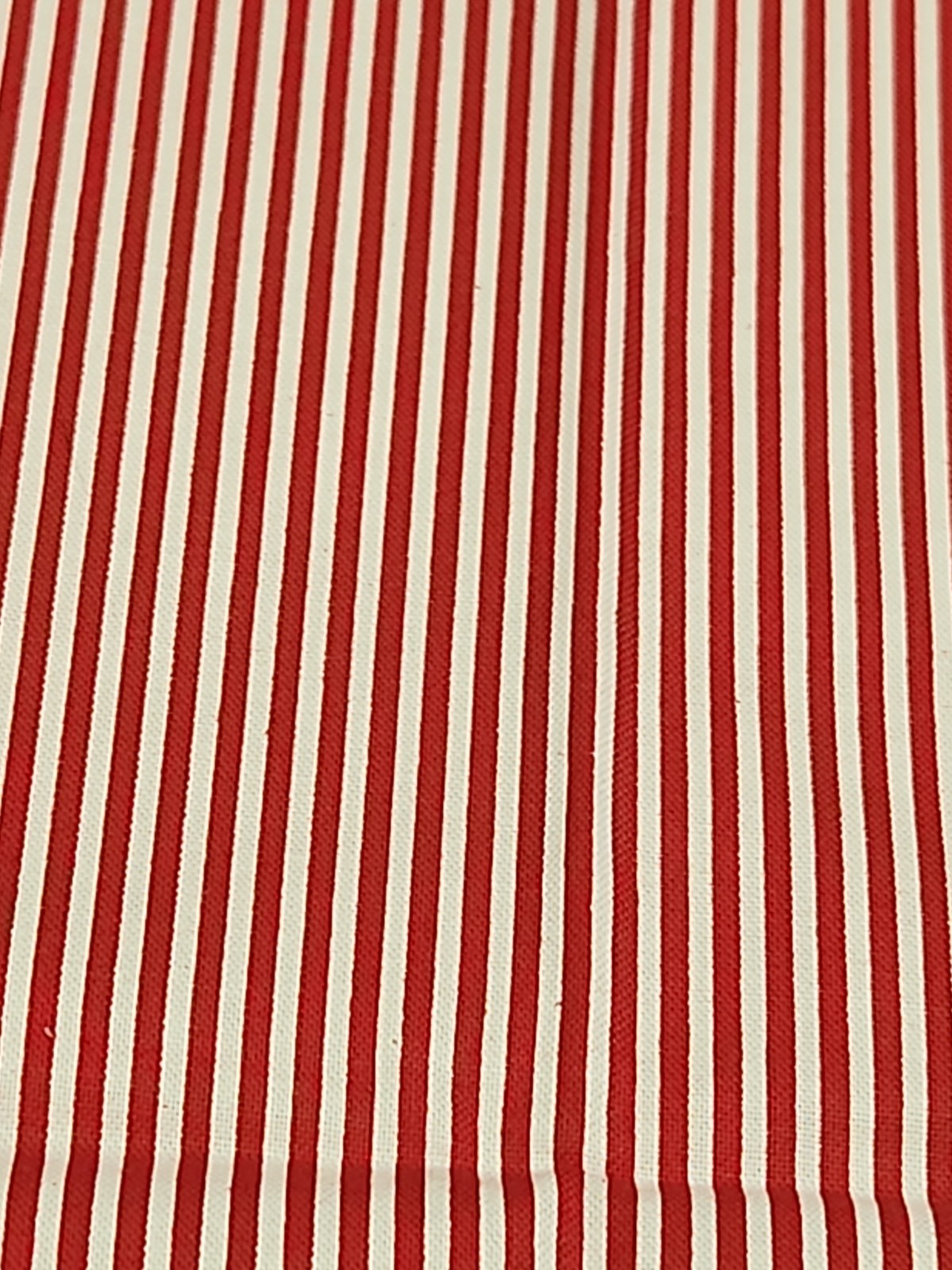33x44 Red White Striped 100% Cotton RTC Fabrics