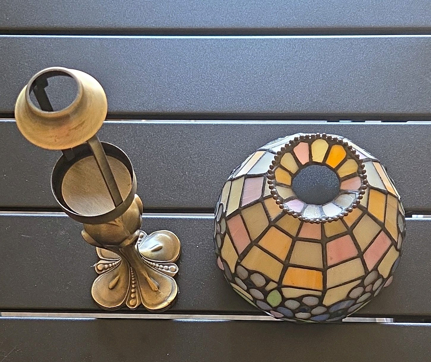 Vintage PartyLite Hydrangea Stained Glass Tealight Lamp P7790 Retired Tiffany Vintage PartyLite Hydrangea Stained Glass Tealight Lamp P7790 Retired Tiffany