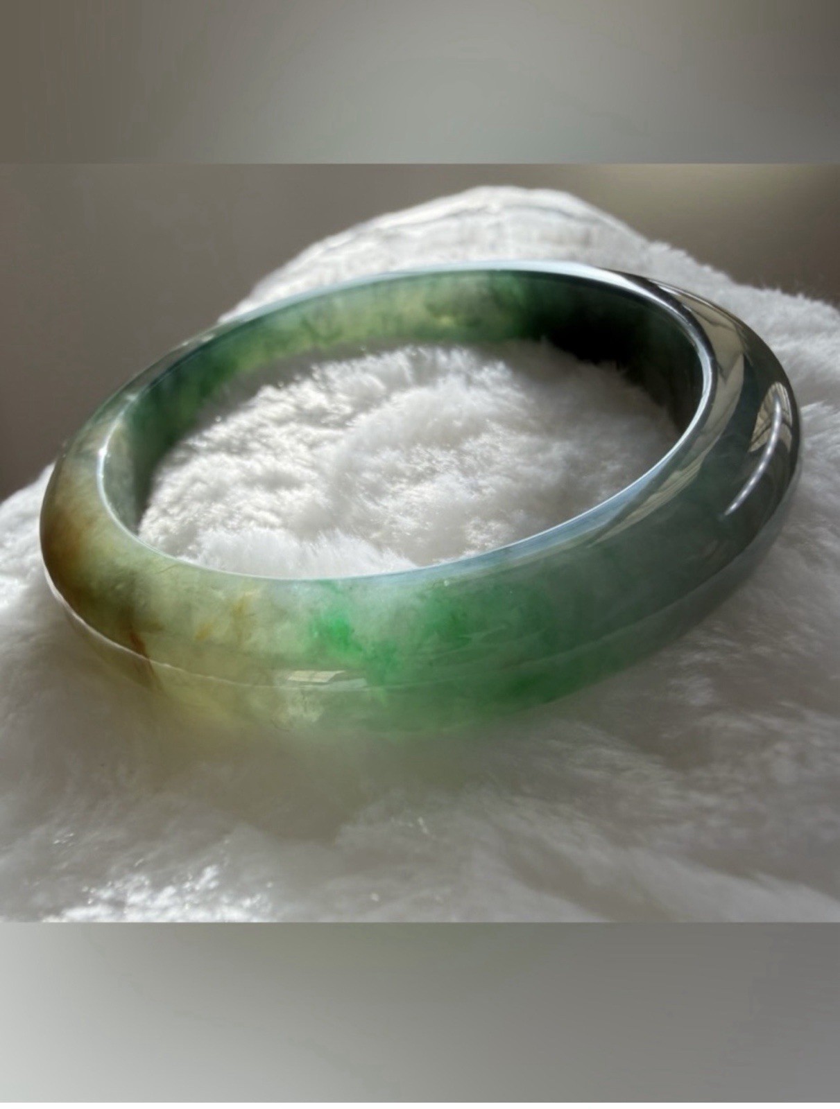Certified Natural Burmese Jadeite Bangle – Icy Translucent Grade（grade A）